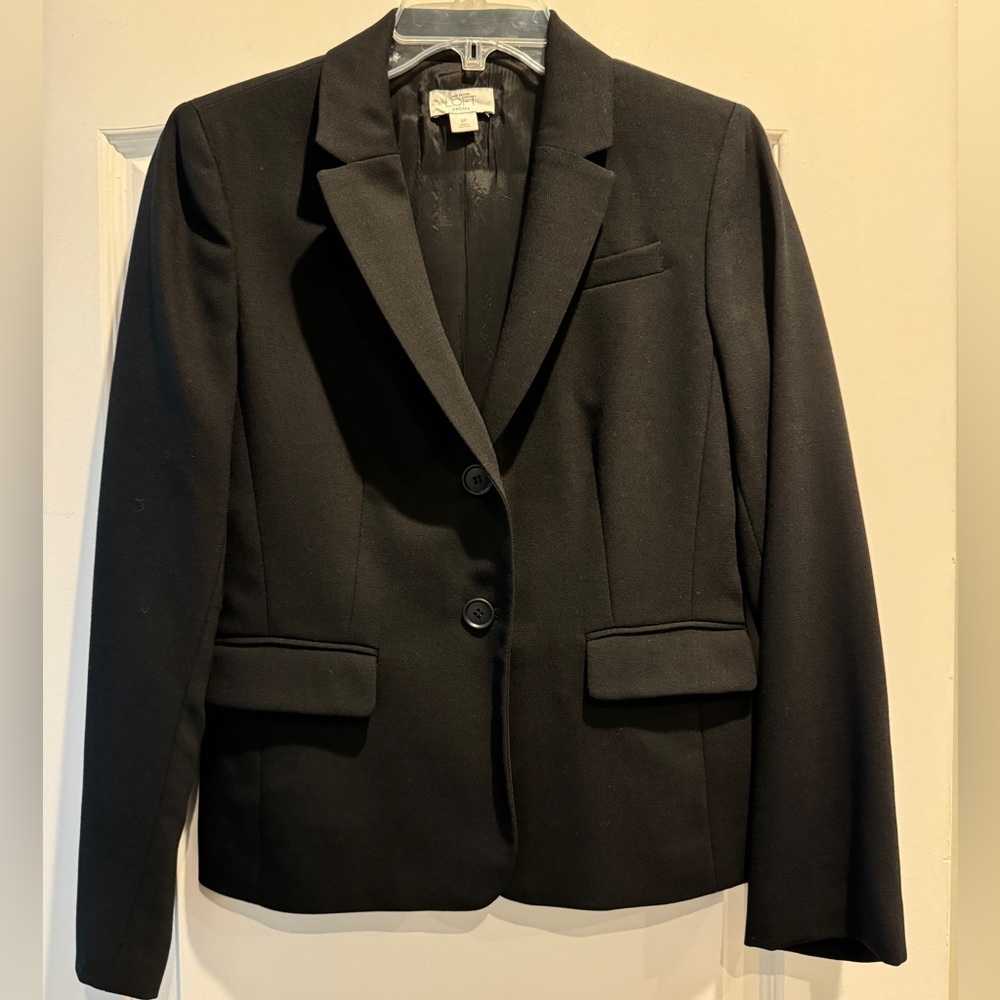 Ann Taylor Loft 8P black blazer
